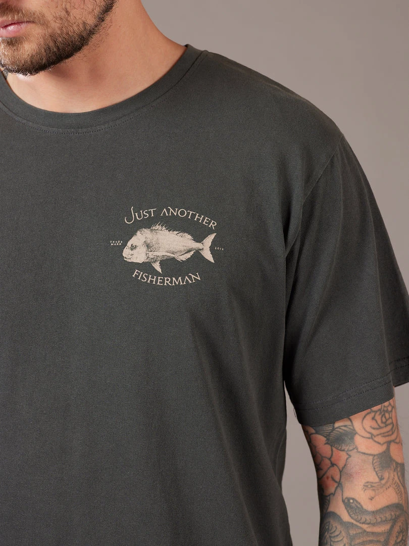 Just Another Fisherman Apparel SNAPPER LOGO TEE - AGED BLACK/SAND 7 Just Another Fisherman Apparel SNAPPER LOGO TEE - AGED BLACK/SAND